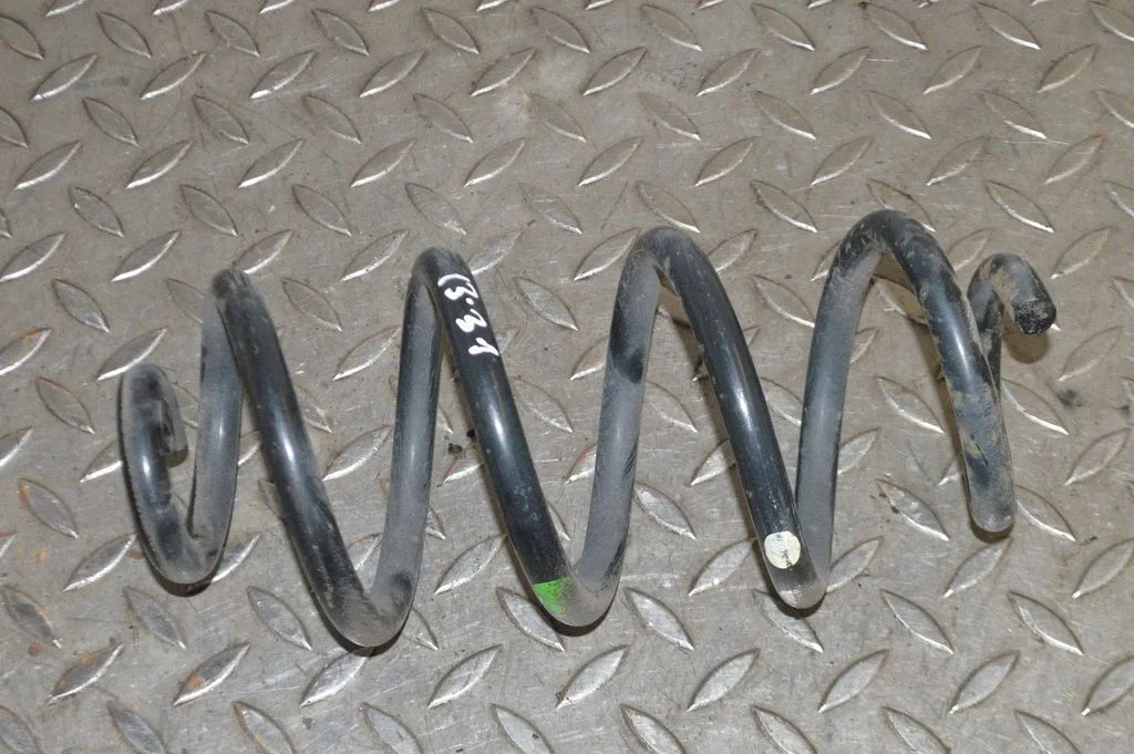 Rear coil spring – right