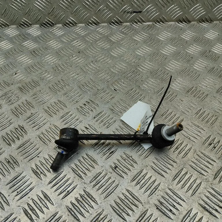 Aizmugurējā stabilizatora stienis TA2916040AYP1