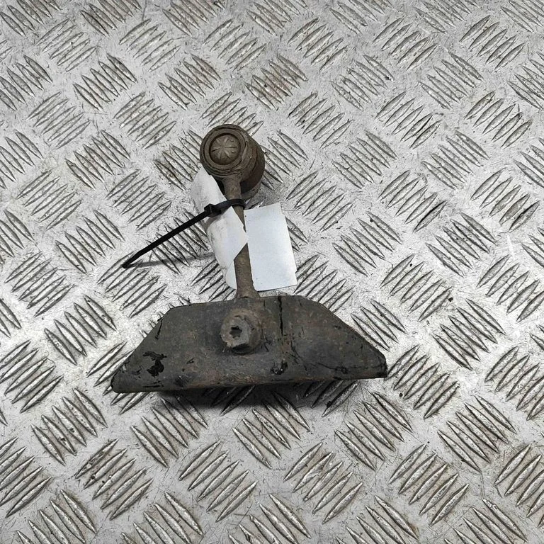 Tagumine stabilisaatori varras 93197332