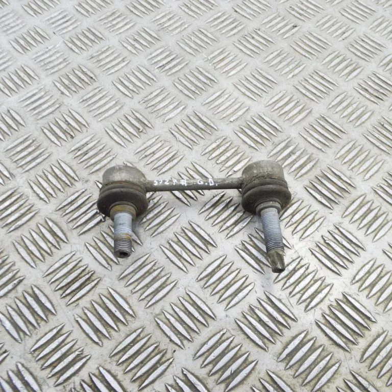Tagumine stabilisaatori varras – Mercedes-Benz ML-klass W166 (2012-2017)