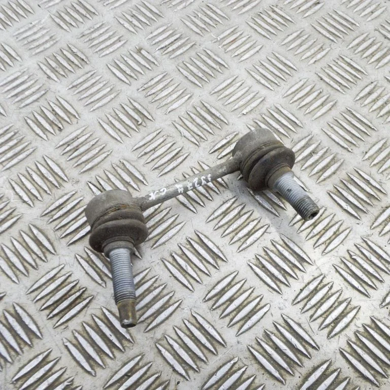 Tagumine stabilisaatori varras – Mercedes-Benz ML-klass W166 (2012-2017)