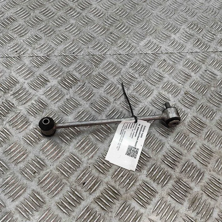 Rear anti-roll bar/stabilizer link A1723200089