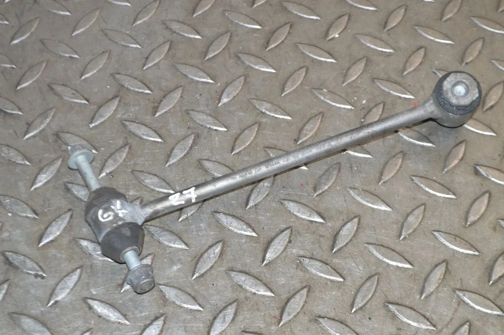Aizmugurējā stabilizatora stienis – Mercedes-Benz CLS klase C257 (2018-)