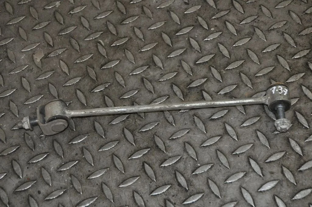 Aizmugurējā stabilizatora stienis – Mercedes-Benz S klase C217 (2015-2020)