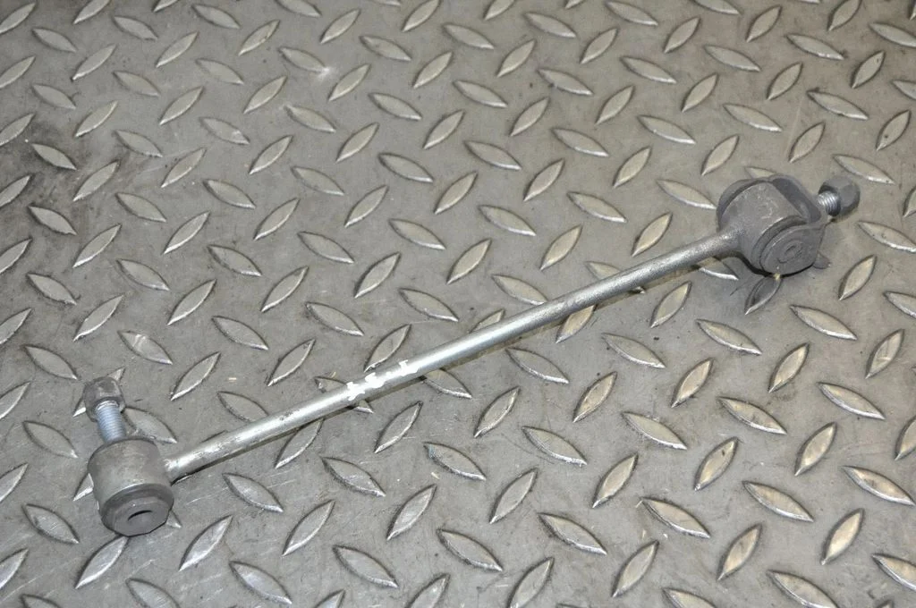 Rear anti-roll bar/stabilizer link A2223200389