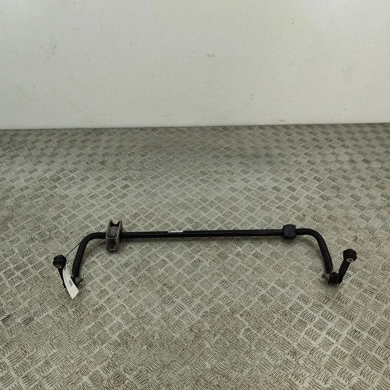 Aizmugurējais stabilizators 6865968