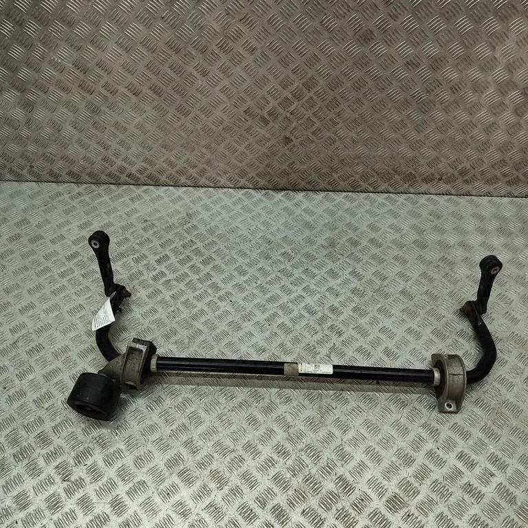 Stabilizator tylny 6893548