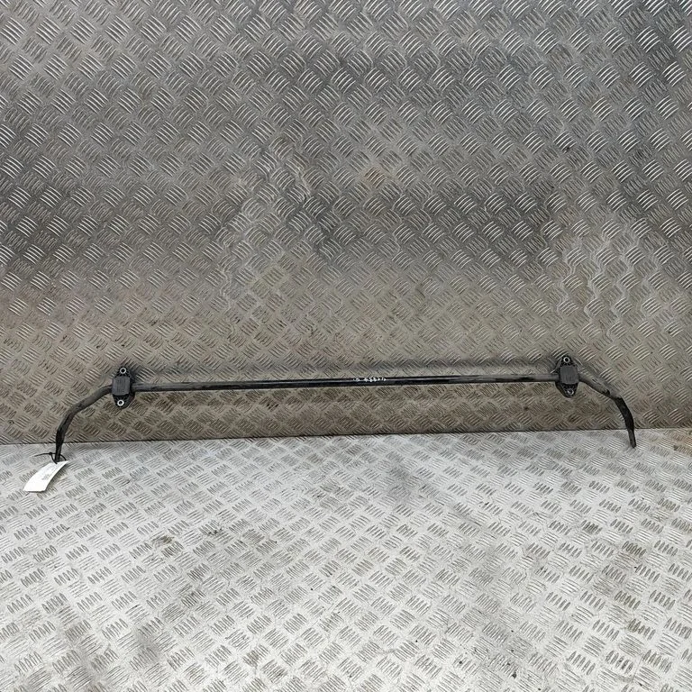 Aizmugurējais stabilizators 6853923