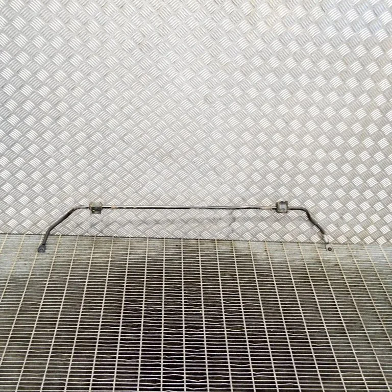 Rear anti-roll bar/sway bar