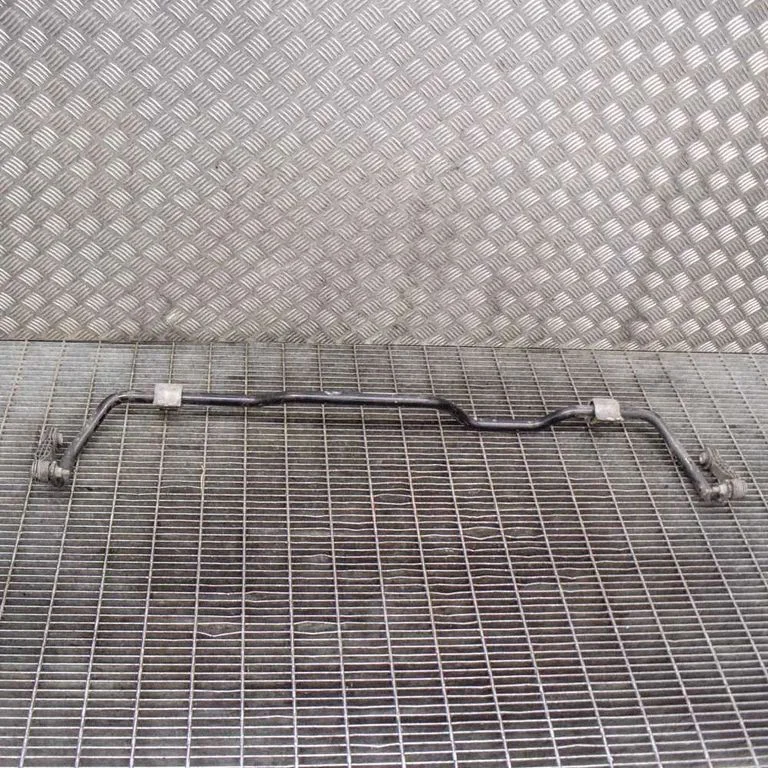 Aizmugurējais stabilizators 8888795562