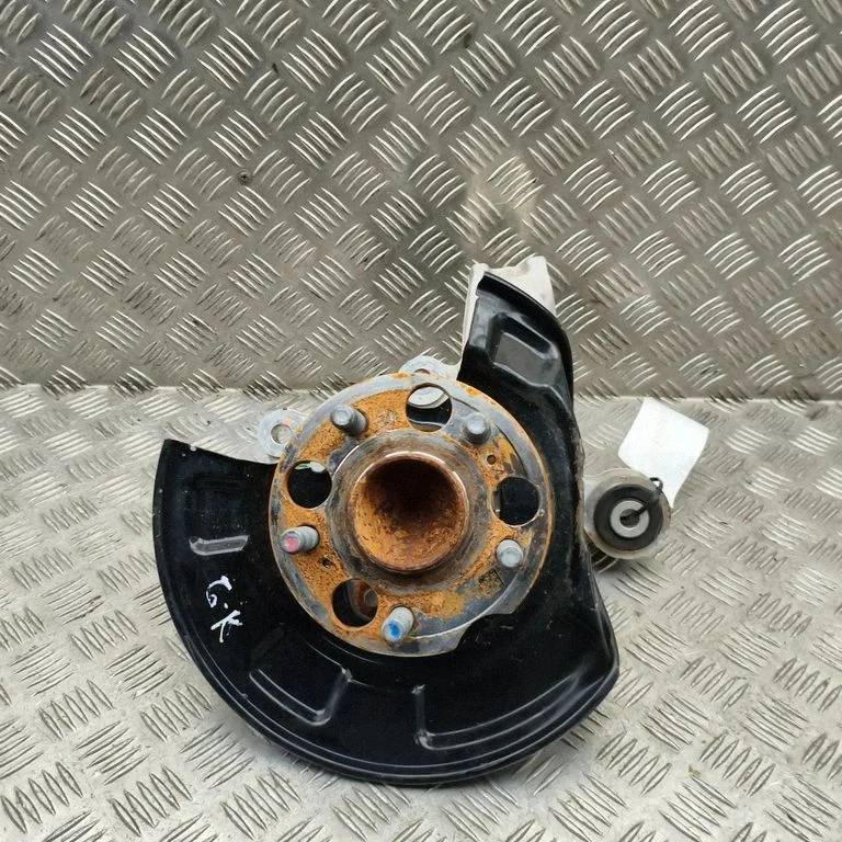 Tagumine rumm SA3EA2404101