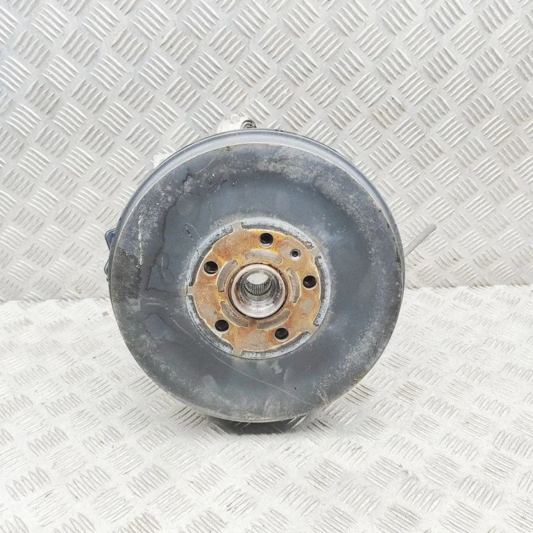 Tagumine rumm 1EA609075