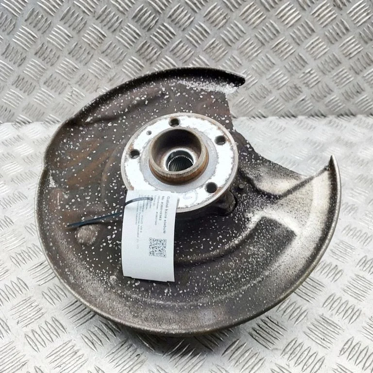 Rear wheel hub 31658529