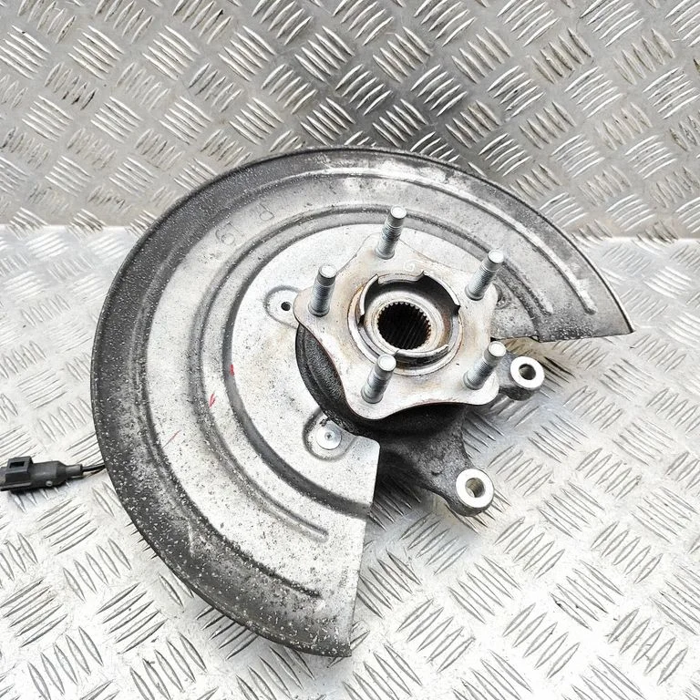Rear wheel hub LX535A970AA