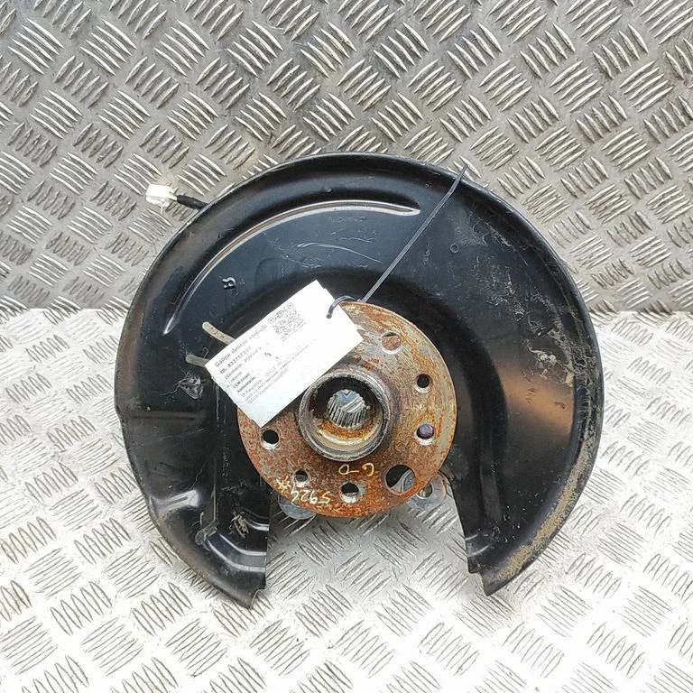 Rear wheel hub 4230448080