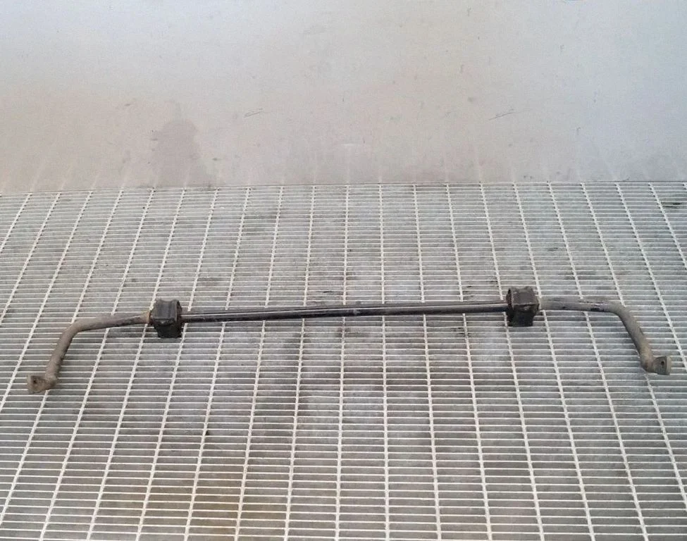 Tagumine stabilisaator 4881247040