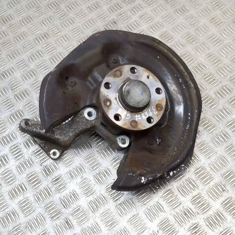 Rear wheel hub – Audi Q3 8U (2011-2016)