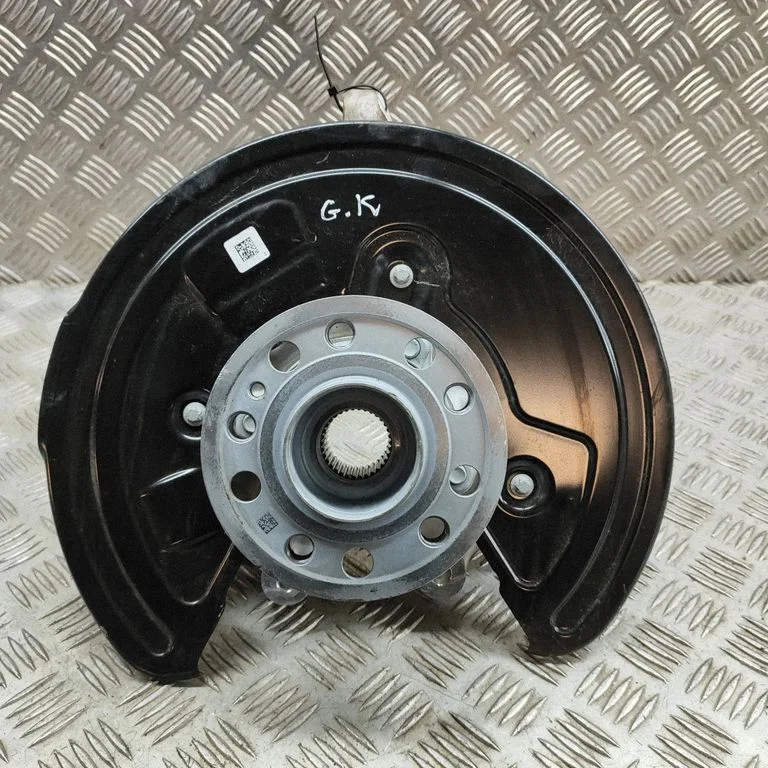 Aizmugurējā rumba – Mercedes-Benz EQE v295 (2022-)