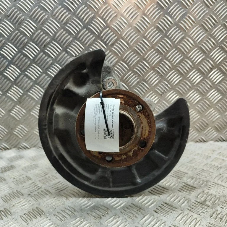 Aizmugurējā rumba – Mercedes-Benz CLA klase C117 X117 W117 (2013-2019)