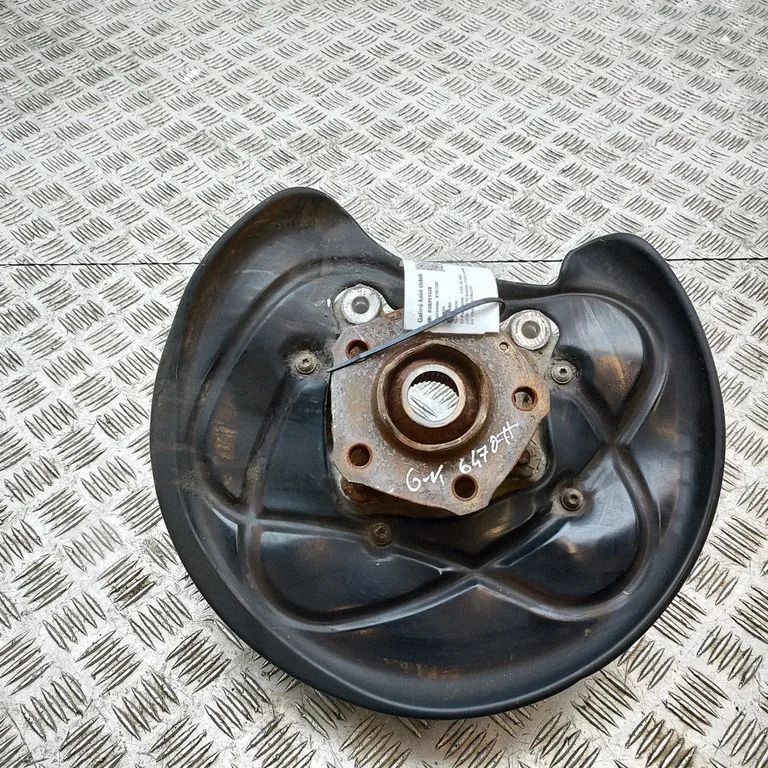 Aizmugurējā rumba 4M0505431AF
