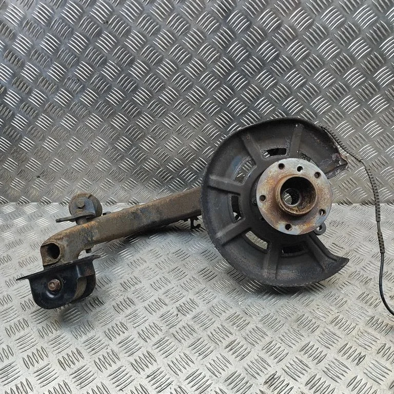 Aizmugurējā rumba 3411877