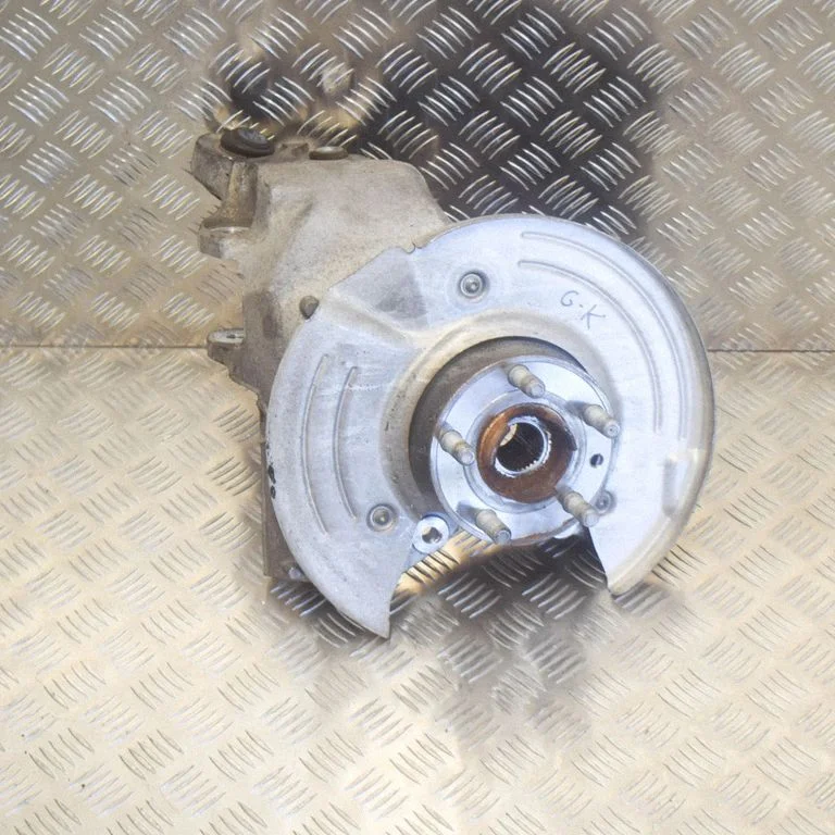 Aizmugurējā rumba FK722C029AD