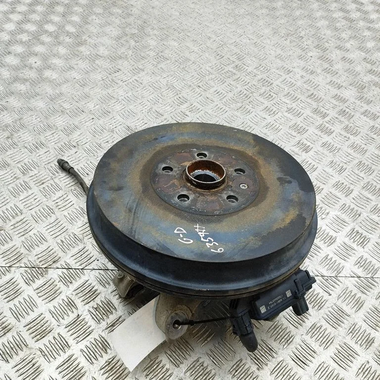 Tagumine rumm 1EA505434P