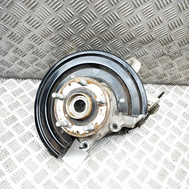Tagumine rumm TA703502020AZ