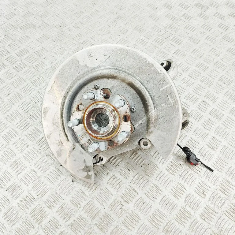 Aizmugurējā rumba 134441600C
