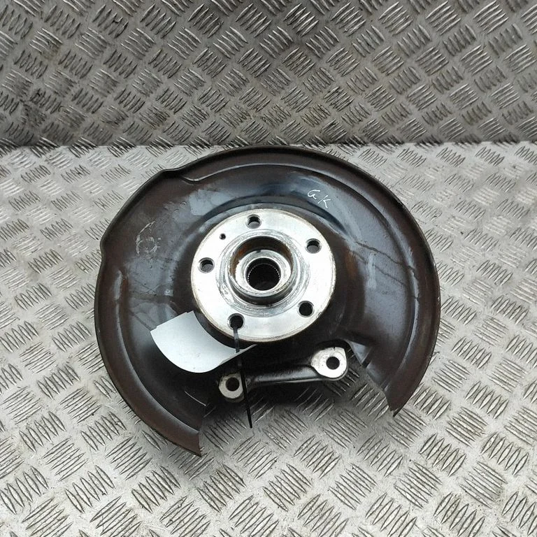 Aizmugurējā rumba 32373456