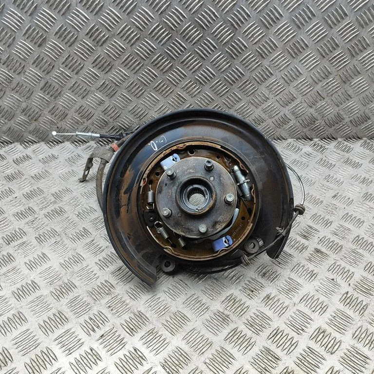 Aizmugurējā rumba SU00310802