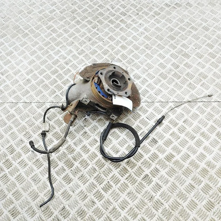 Rear wheel hub 98733115705