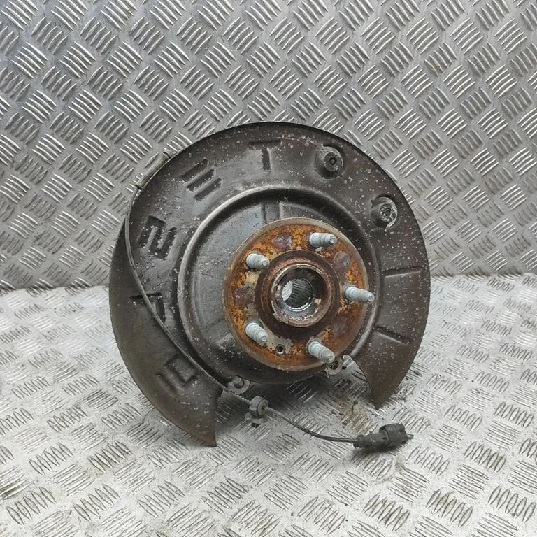 Tagumine rumm 102741100D