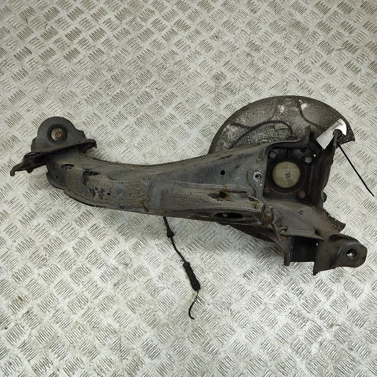 Aizmugurējā rumba 6858086