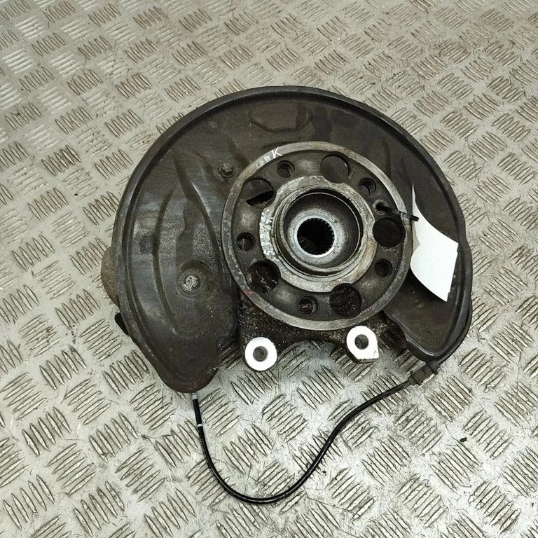 Rear wheel hub A2133503105
