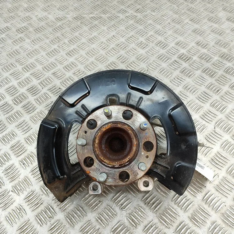 Tagumine rumm 52710N7100