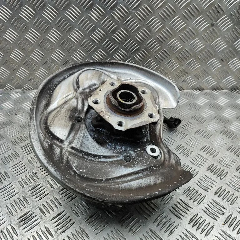 Aizmugurējā rumba 8W0505432Q