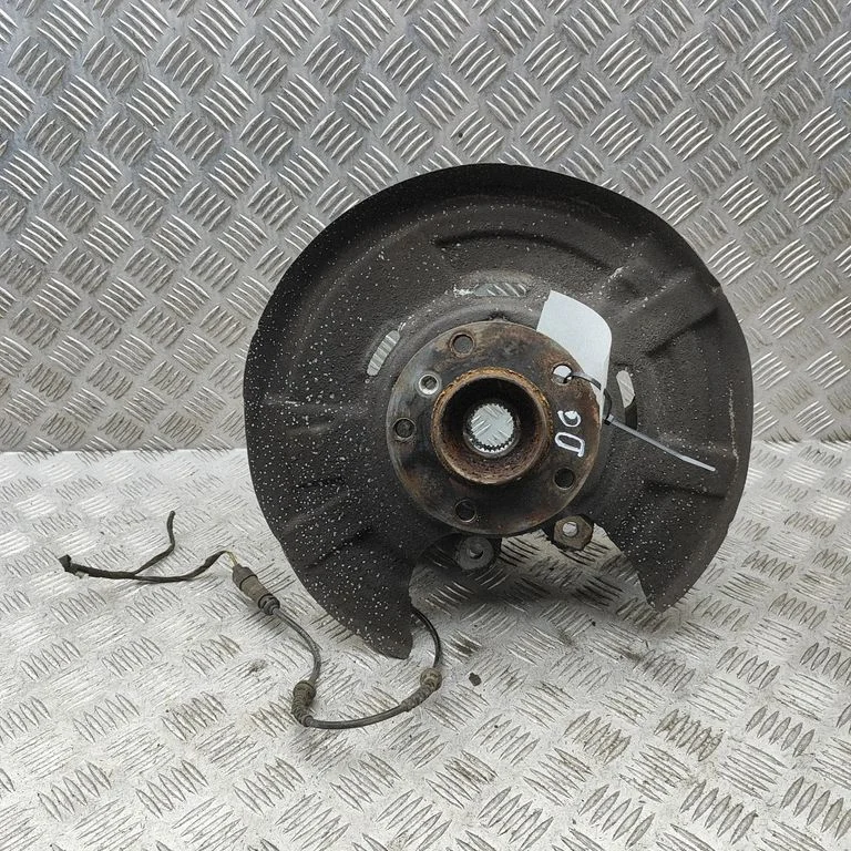 Rear wheel hub – BMW 6 Series F12 F13 (2010-2018)