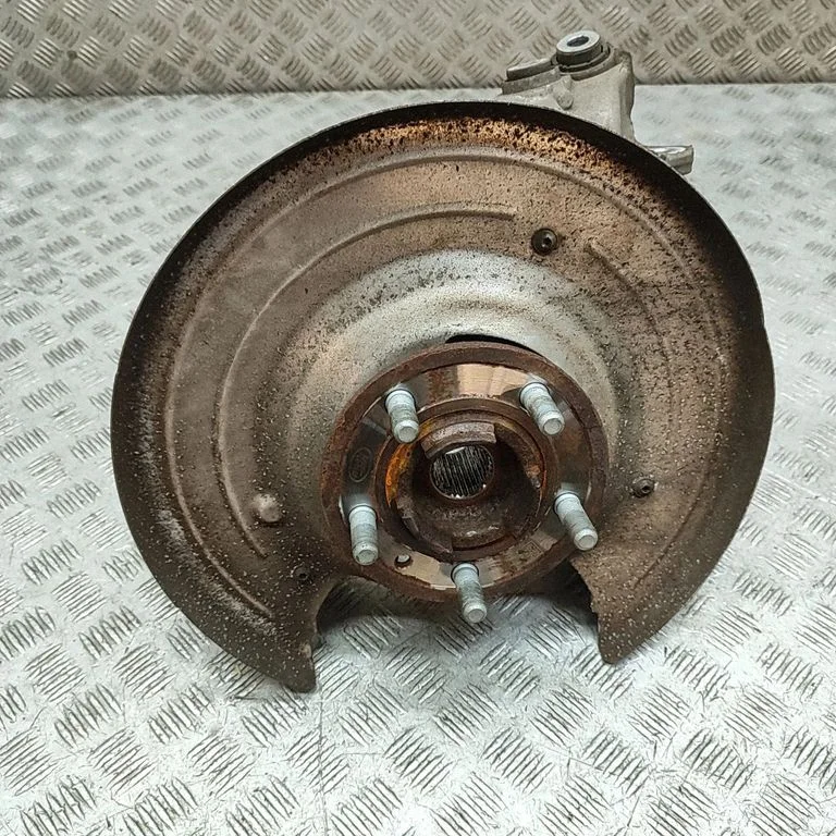 Aizmugurējā rumba MY425A970AB