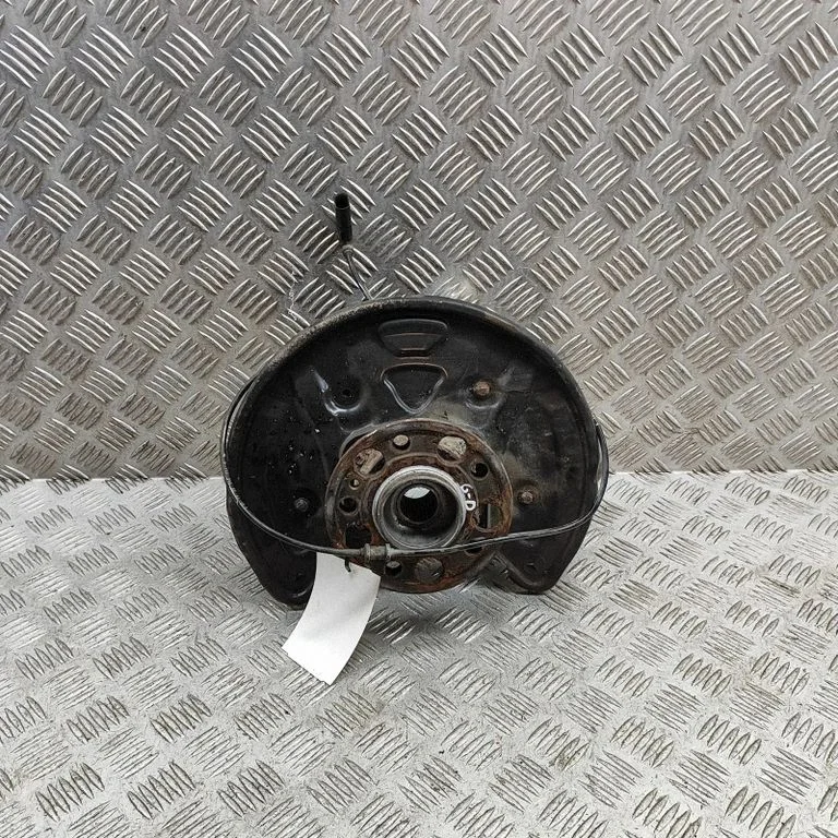 Rear wheel hub – Mercedes-Benz C-Class W205 (2014-2021)
