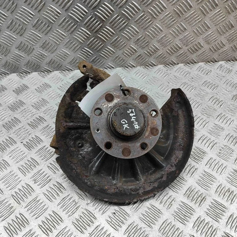 Aizmugurējā rumba 5Q0505435F