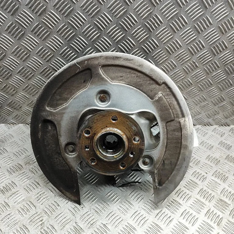 Aizmugurējā rumba 9504000