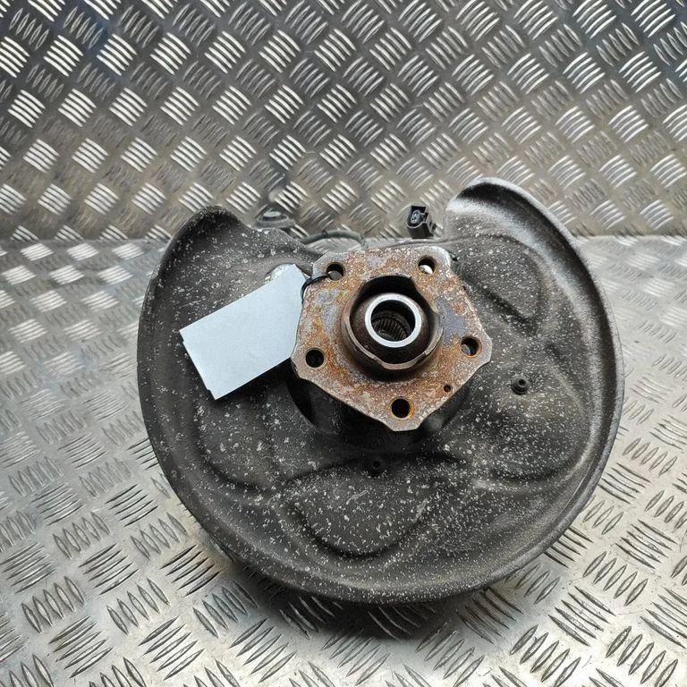Aizmugurējā rumba 8W0598607