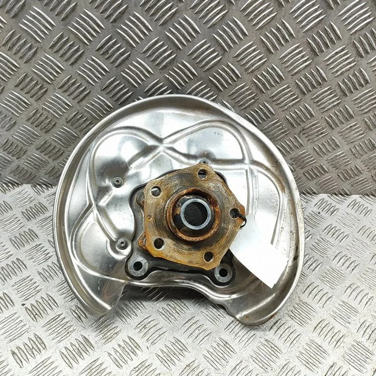 Aizmugurējā rumba 80A615611B