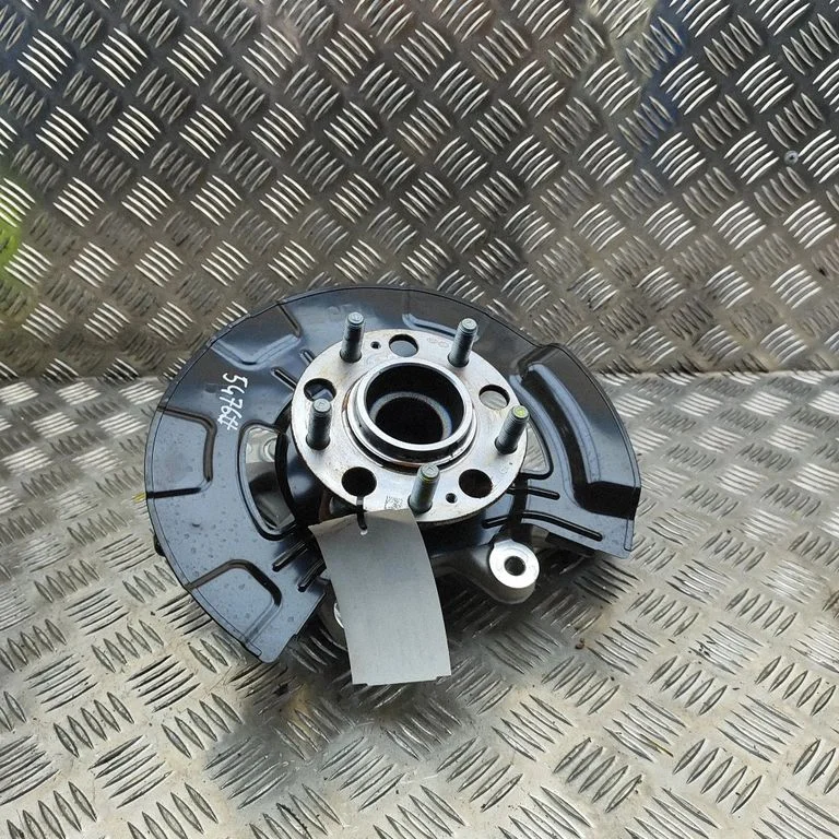 Tagumine rumm 52716N7100