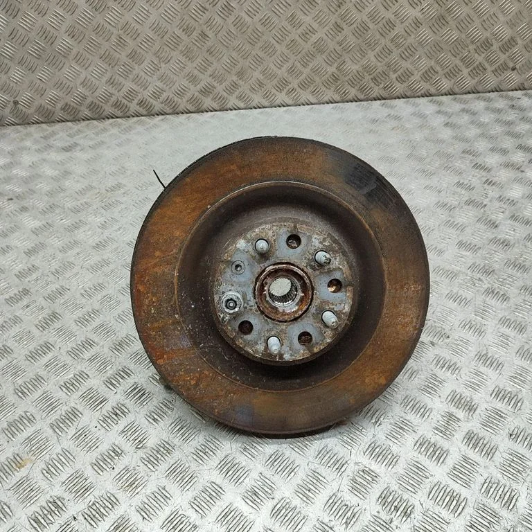 Rear wheel hub 105853900B
