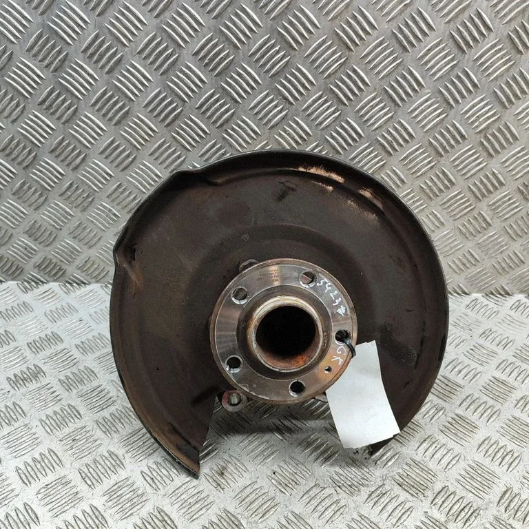 Aizmugurējā rumba 31681851