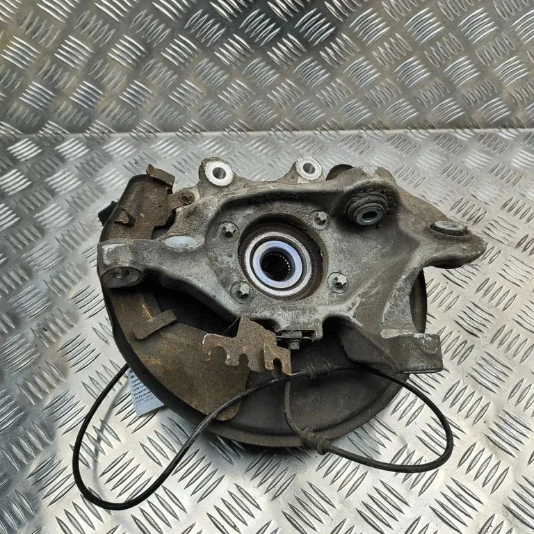 Rear wheel hub – Mercedes-Benz C-Class W205 (2014-2021)