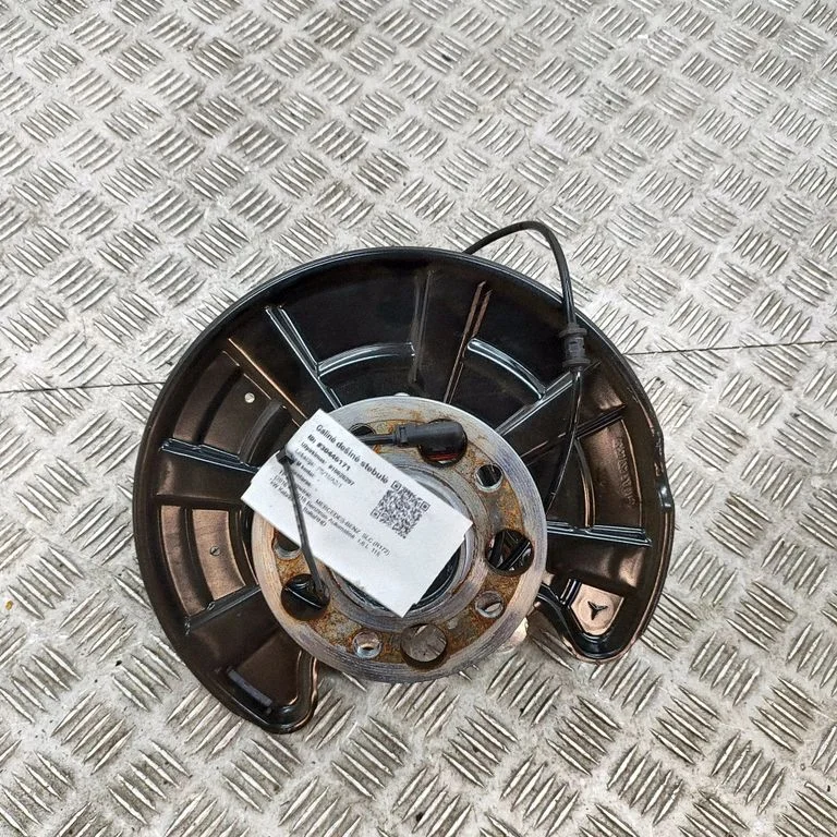Rear wheel hub A1723502008