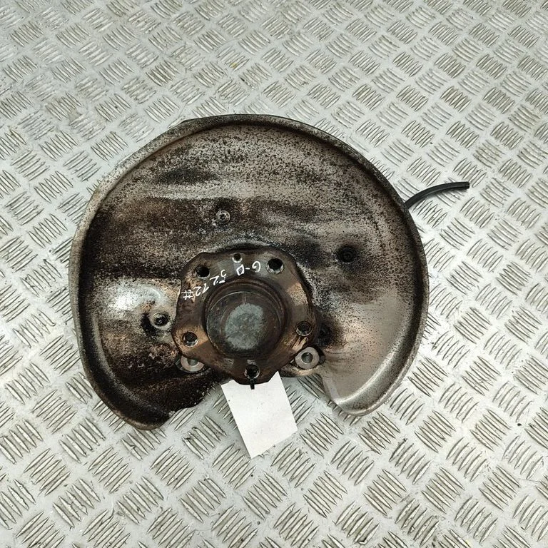 Rear wheel hub 8W0505432S